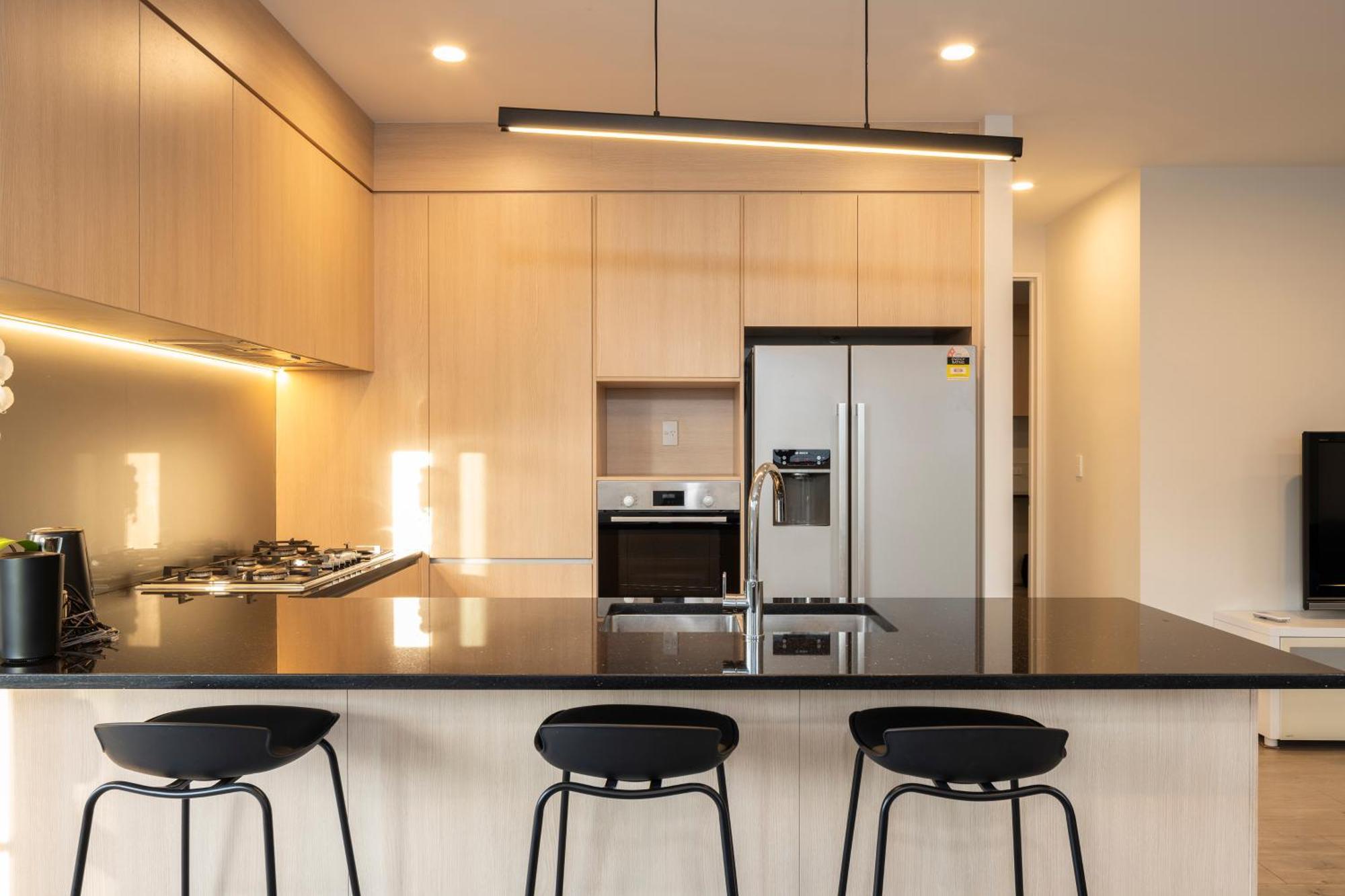 Modern Immaculate Residence In Mount Wellington Auckland Exteriör bild