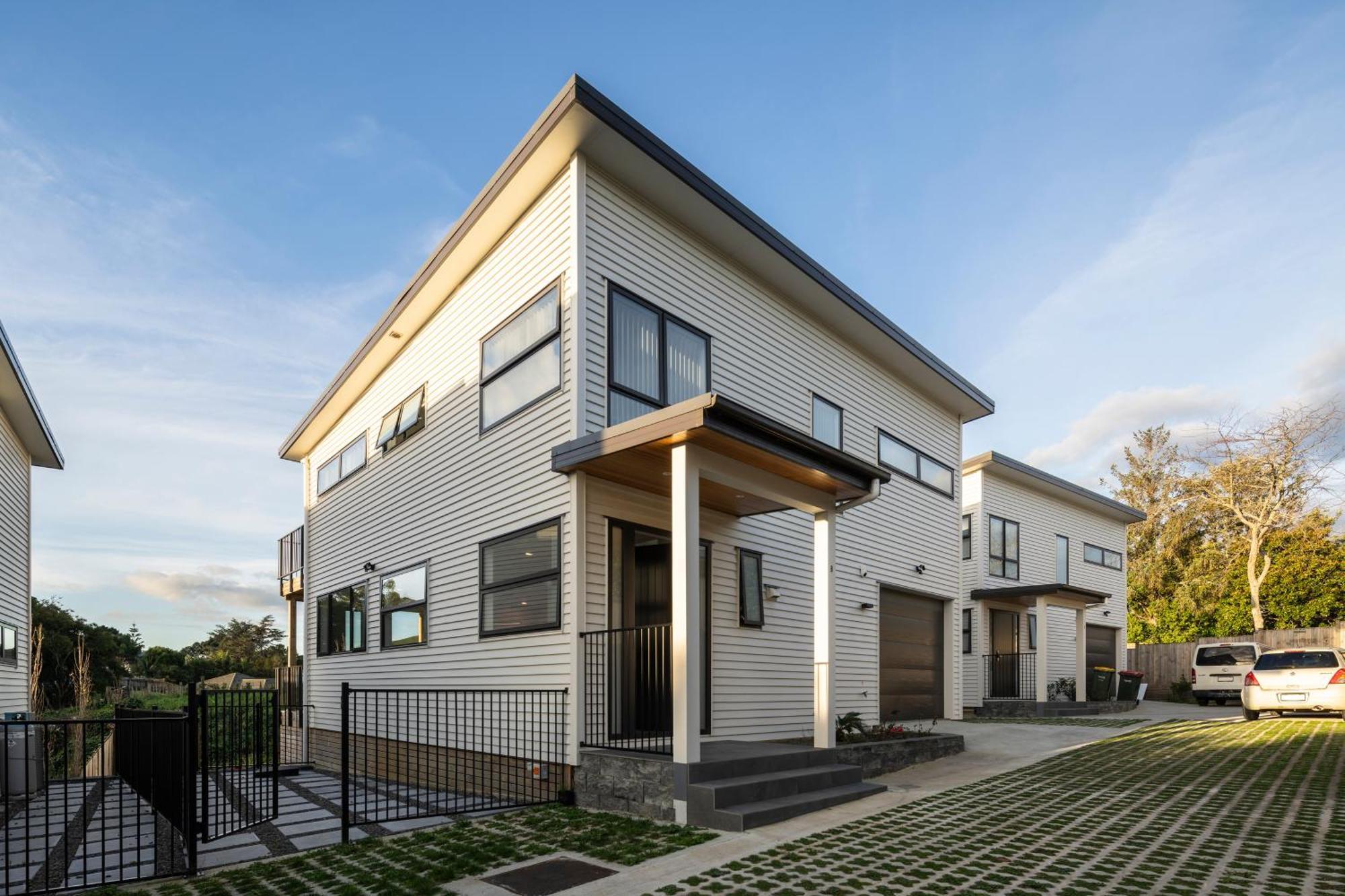Modern Immaculate Residence In Mount Wellington Auckland Exteriör bild